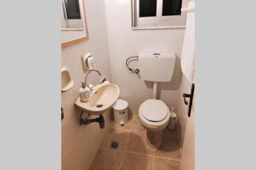 Apartment 95 M2, Center Of Sitia, Wifi, 350M Beach 외부 사진