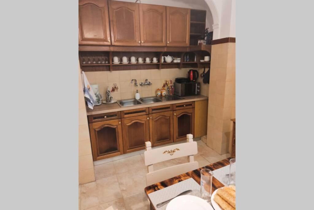 Apartment 95 M2, Center Of Sitia, Wifi, 350M Beach 외부 사진