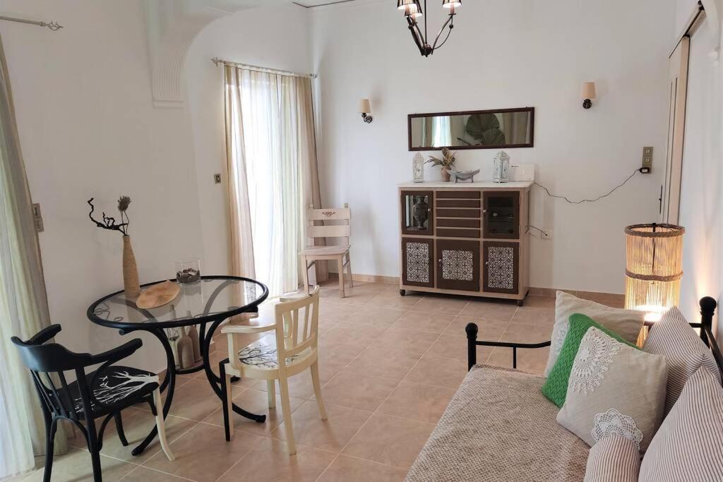 Apartment 95 M2, Center Of Sitia, Wifi, 350M Beach 외부 사진